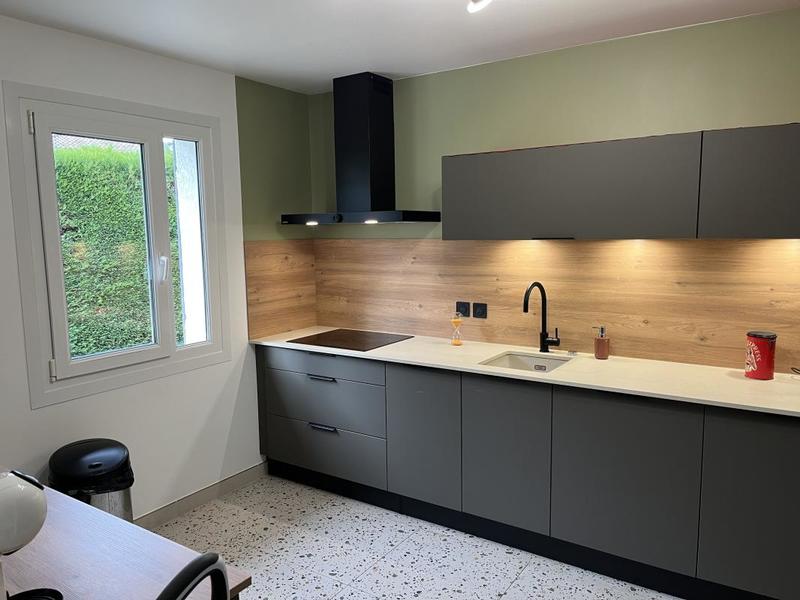 Villa - 100 m² - 5 pièces