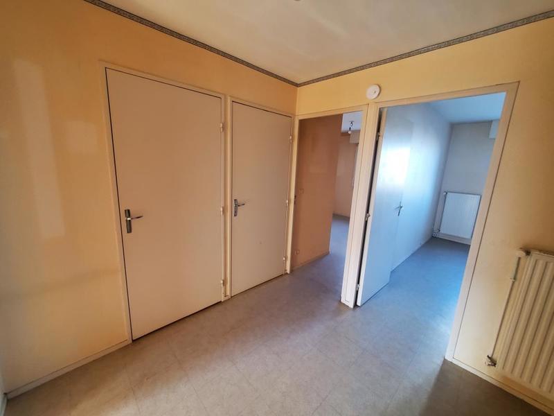 Appartement ancien - 67 m² - 3 pièces