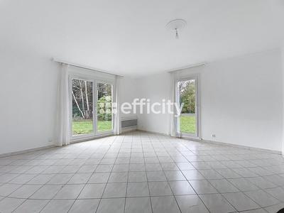 Maison - 94 m² - 4 pièces