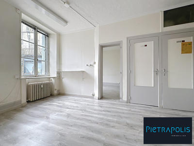 Local commercial - 25 m² - 2 pièces