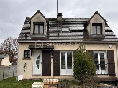 Maison - 75 m² - 4 pièces