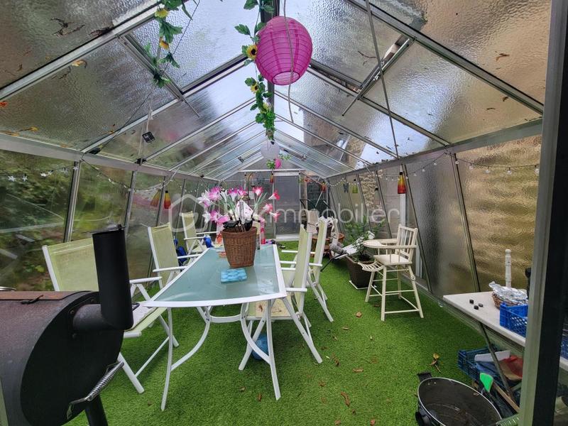 Maison en pierre - 239 m² - 10 pièces