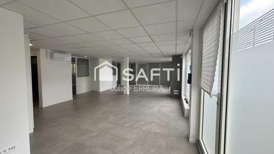Local commercial - 184 m² - 3 pièces