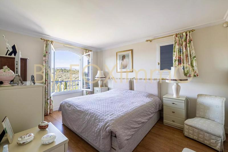 Maison - 142 m² - 6 pièces