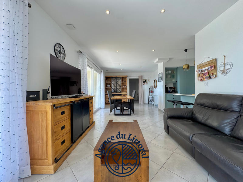 Maison - 171 m² - 7 pièces