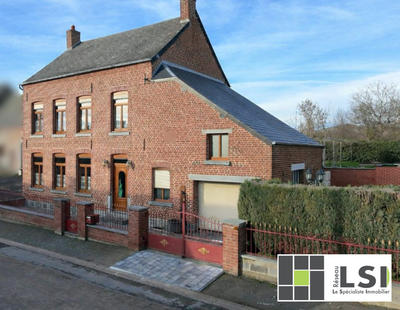 Maison - 141 m² - 9 pièces