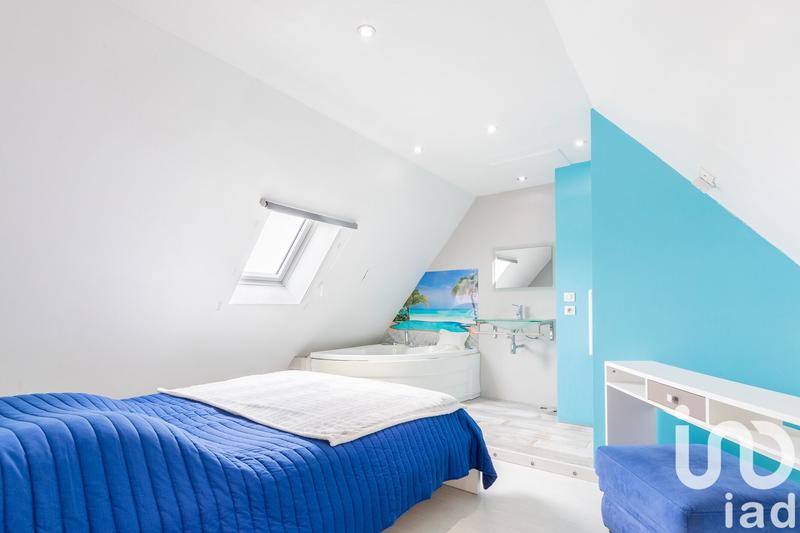 Maison - 162 m² - 10 pièces