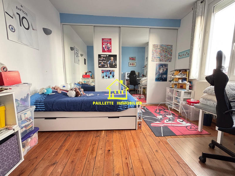 Maison traditionnelle - 132 m² - 4 pièces