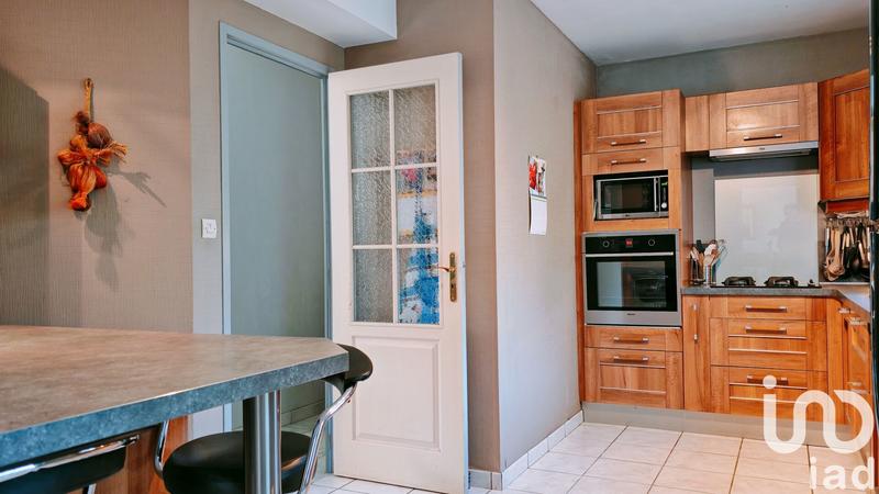 Maison - 140 m² - 7 pièces