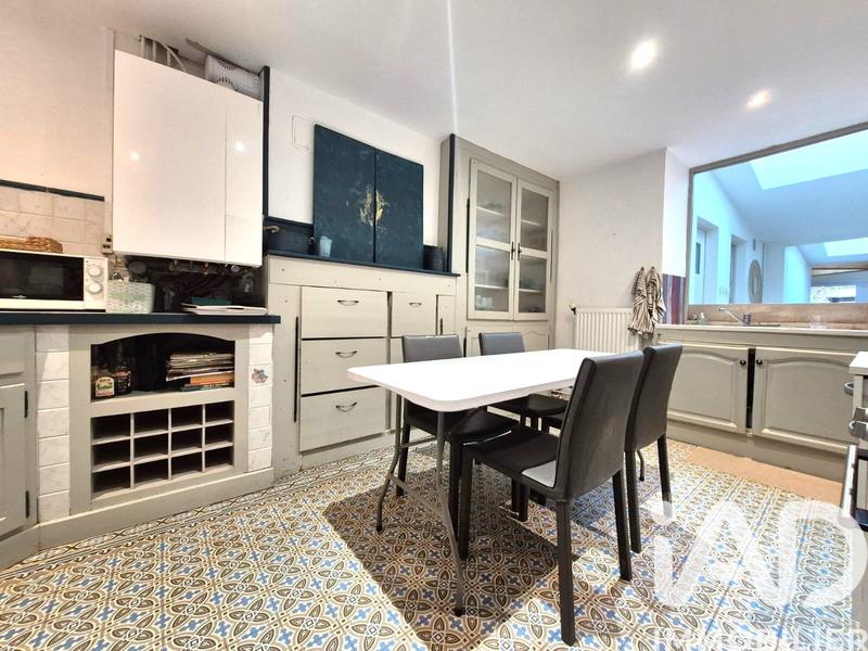 Maison - 174 m² - 7 pièces