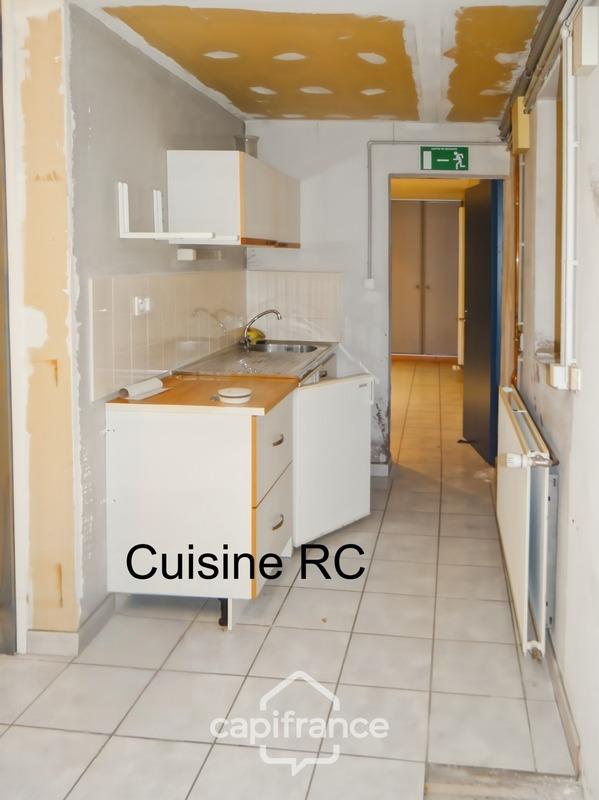 Bureau - 95 m² - 4 pièces