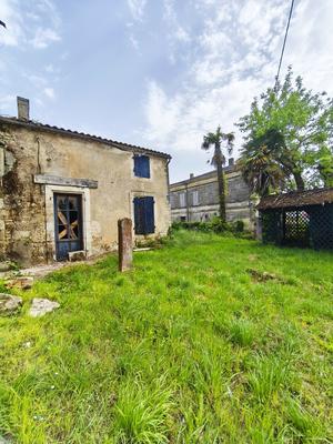 Maison ancienne - 150 m² - 4 pièces