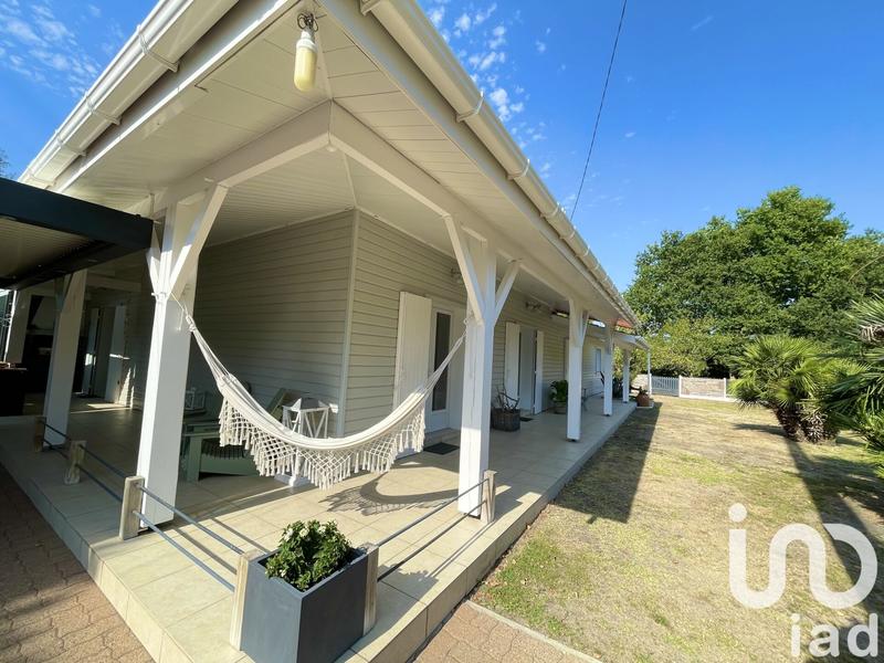 Maison - 180 m² - 7 pièces