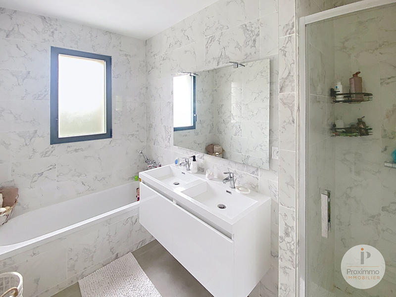 Maison - 128 m² - 5 pièces