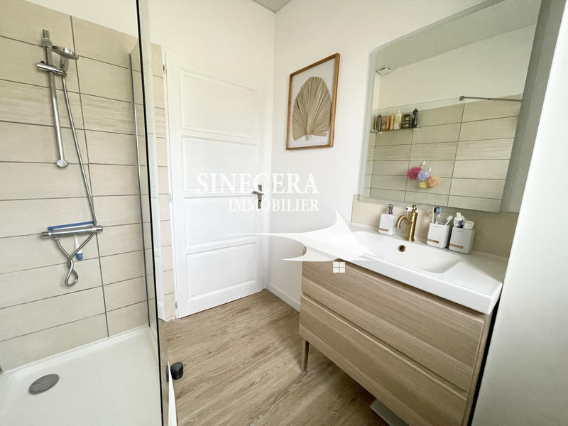 Maison - 104 m² - 5 pièces