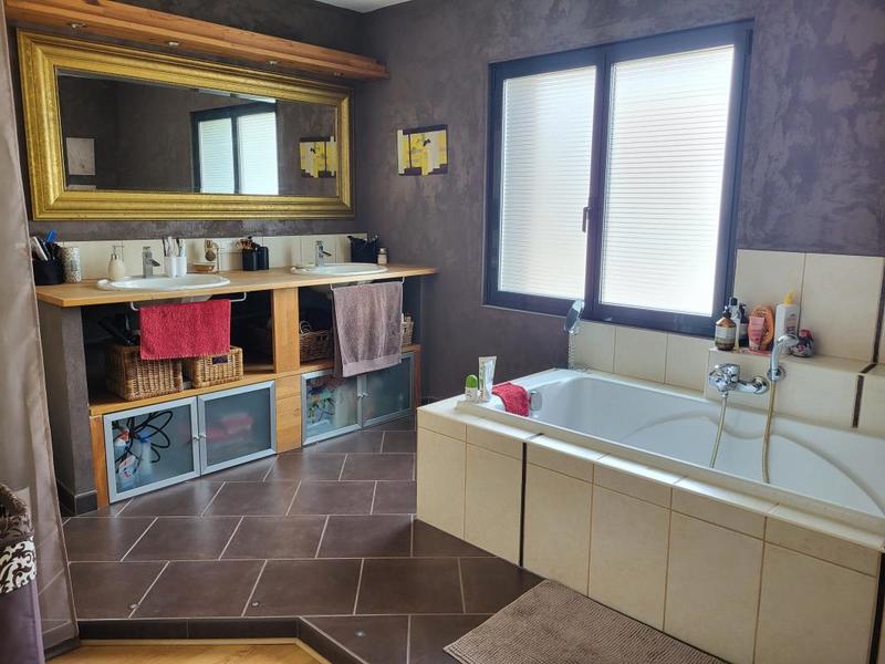 Maison - 139 m² - 4 pièces