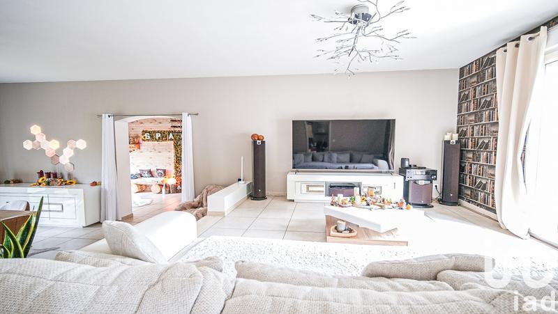 Maison - 190 m² - 7 pièces