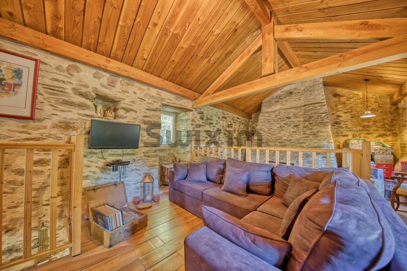 Mas - 157 m² - 8 pièces