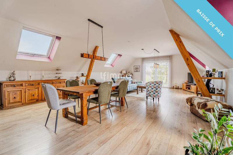 Maison - 216 m² - 6 pièces