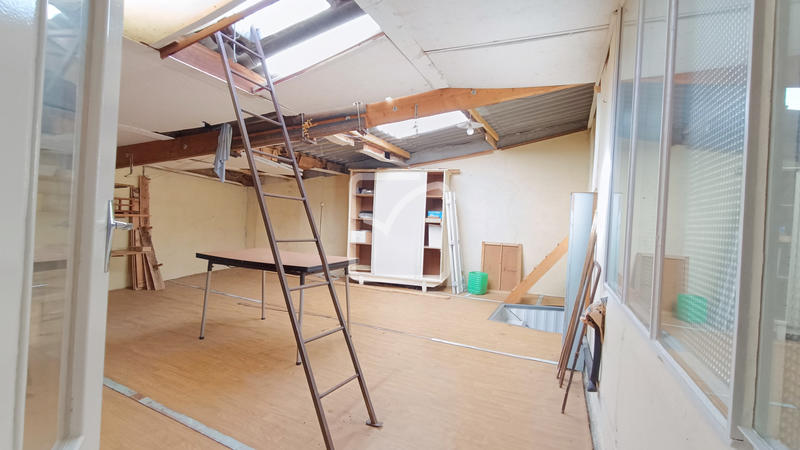 Maison - 190 m² - 5 pièces