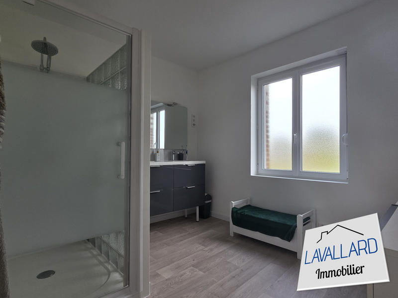 Maison ancienne - 256 m² - 6 pièces