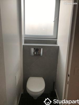 Chambre - 11 m² - 1 pièce