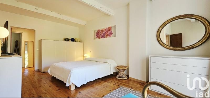 Maison - 280 m² - 5 pièces