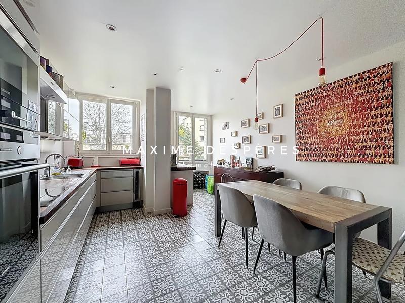 Appartement - 130 m² - 6 pièces