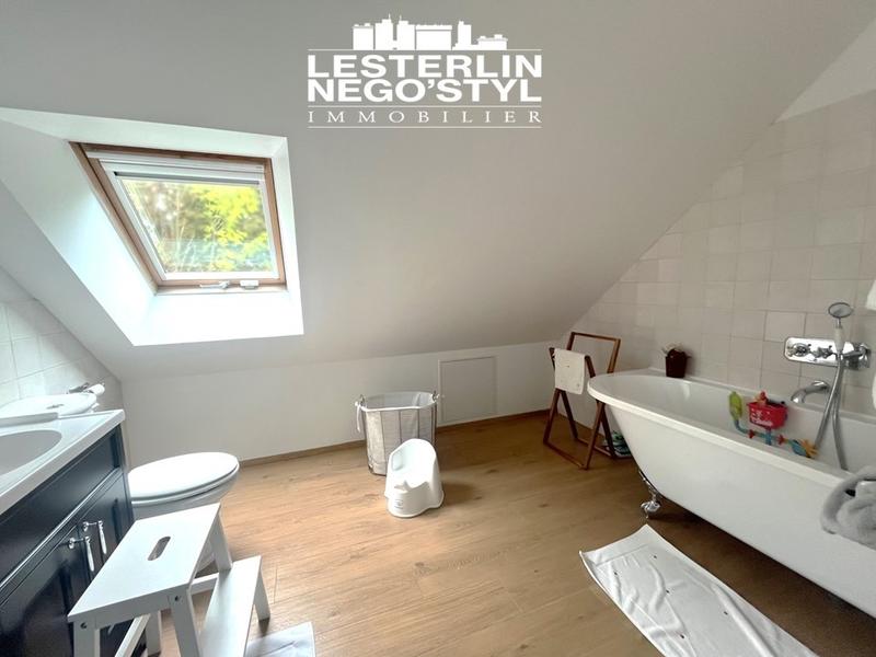 Maison - 176 m² - 5 pièces