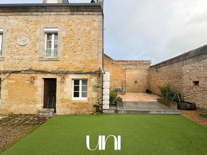 Maison - 190 m² - 7 pièces