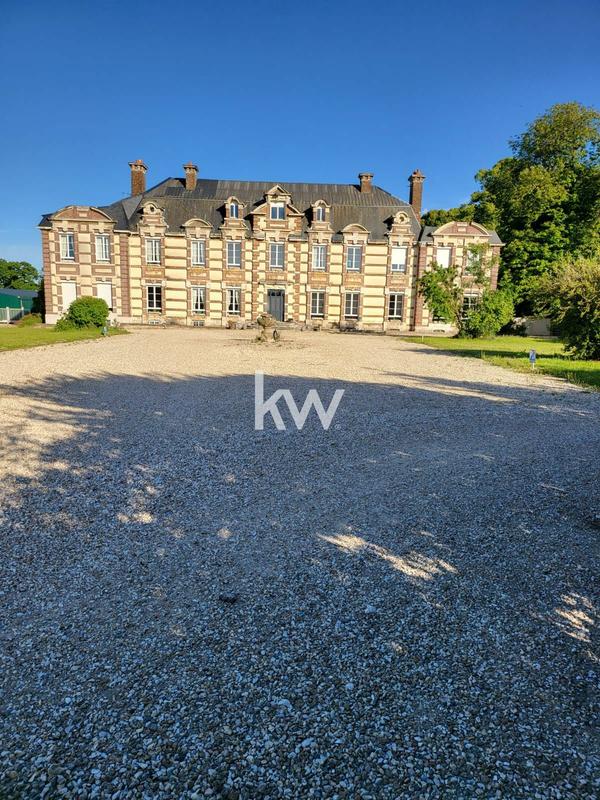 Château - 603 m² - 15 pièces