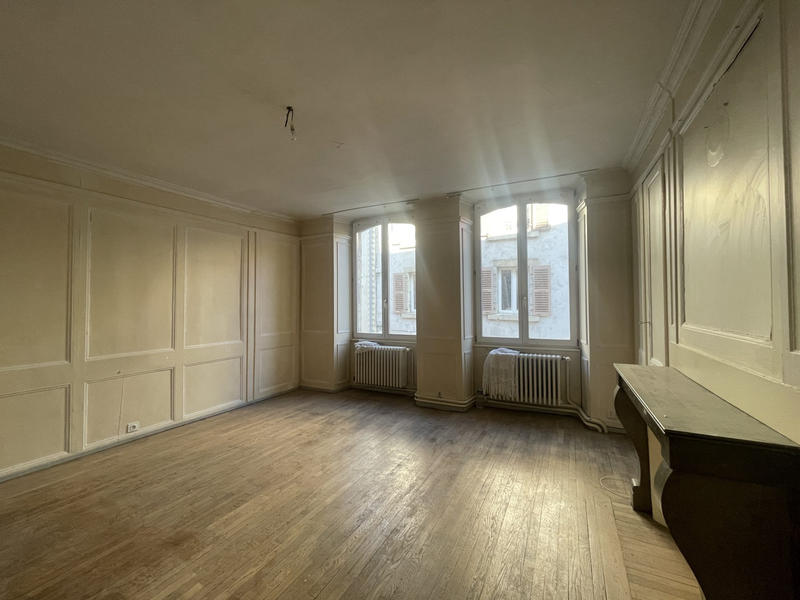 Appartement - 77 m² - 3 pièces