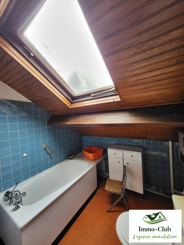 Maison - 140 m² - 4 pièces