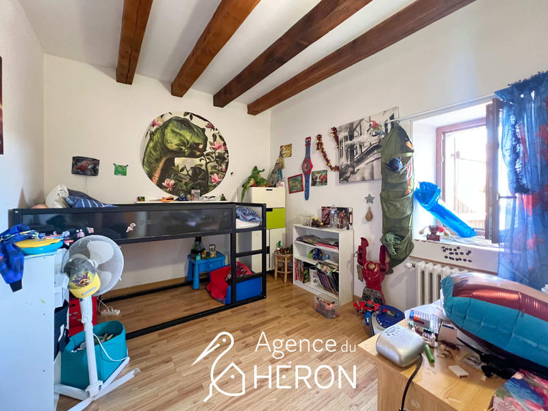 Maison - 177 m² - 9 pièces