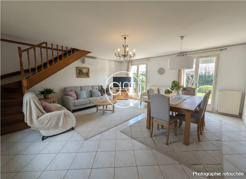 Maison - 102 m² - 3 pièces