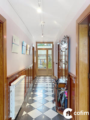 Maison - 175 m² - 10 pièces