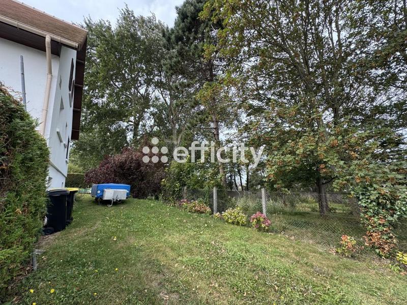 Pavillon - 157 m² - 8 pièces