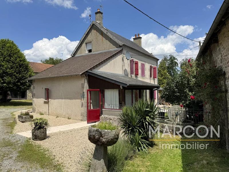 Propriété - 239 m² - 9 pièces