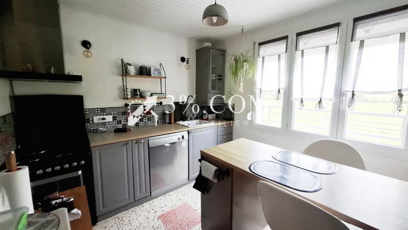 Maison - 94 m² - 6 pièces
