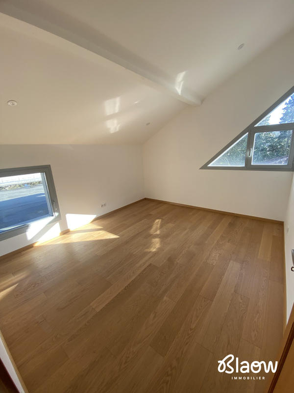 Maison - 141 m² - 5 pièces