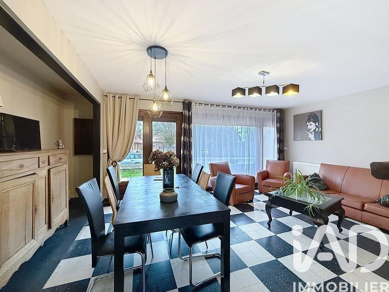 Maison - 85 m² - 4 pièces