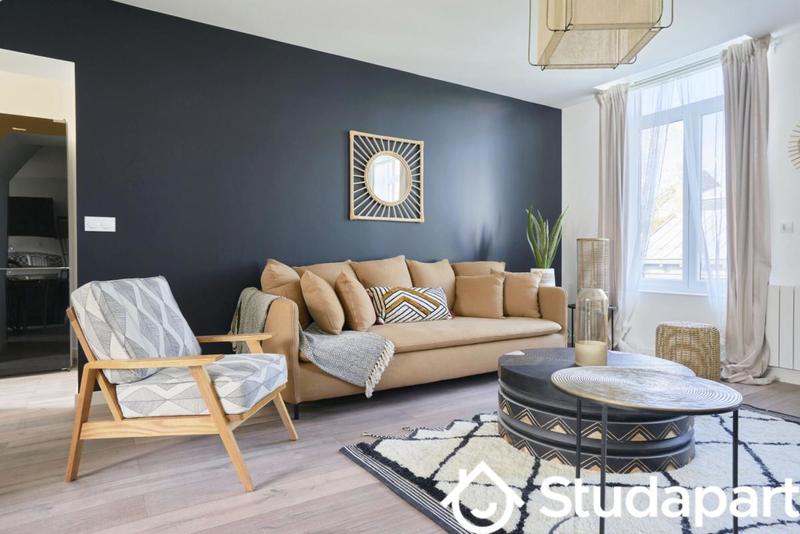 Chambre - 11 m² - 1 pièce