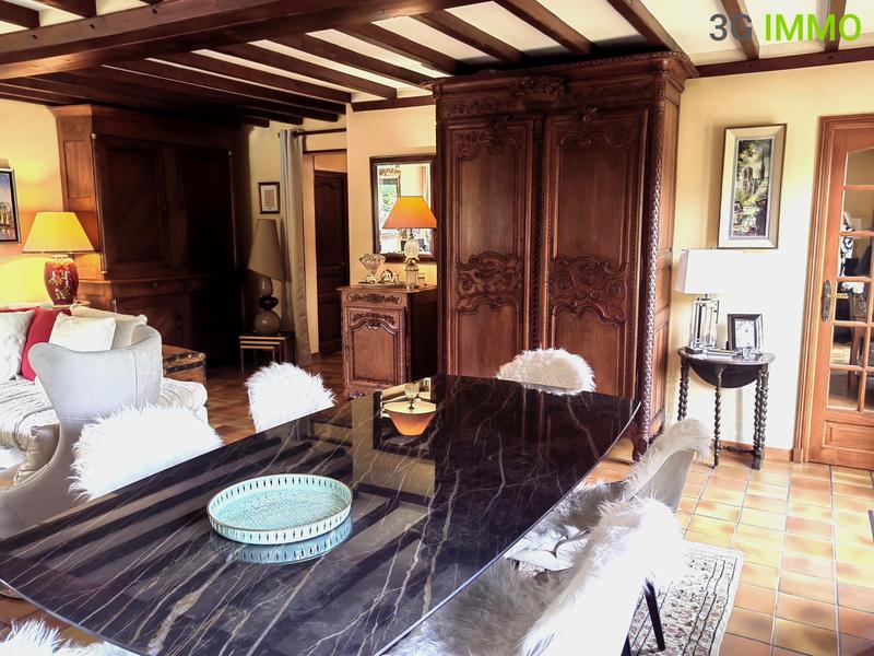 Propriété - 130 m² - 5 pièces