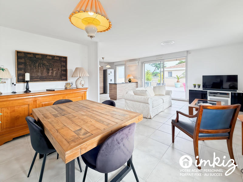 Appartement - 84 m² - 2 pièces