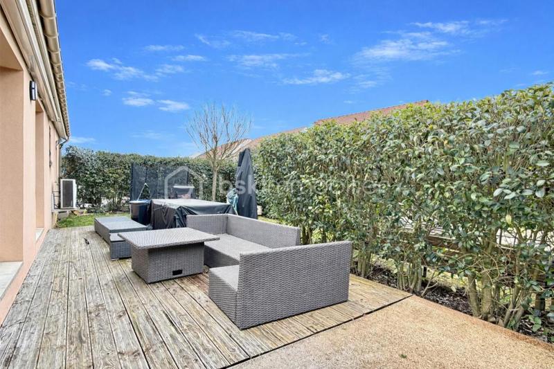 Maison - 103 m² - 6 pièces