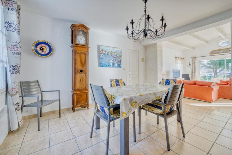 Pavillon - 111 m² - 5 pièces