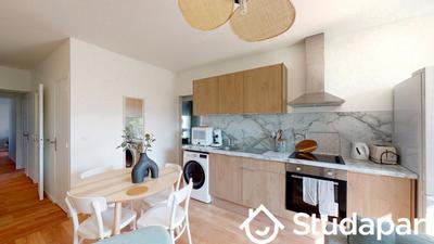 Chambre - 13 m² - 1 pièce