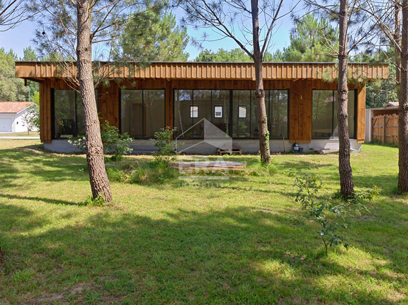 Maison - 105 m² - 4 pièces