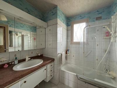 Maison - 76 m² - 4 pièces