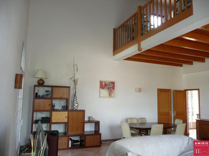 Maison - 192 m² - 7 pièces